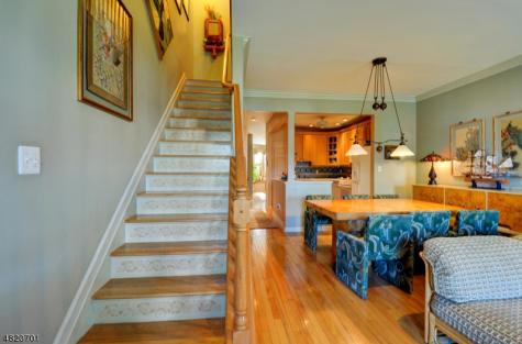 404 Manchester Drive Nutley NJ 07110
