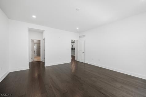 17 Kelsch Drive Morris Plains NJ 07950