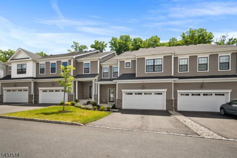 17 Kelsch Drive Morris Plains NJ 07950