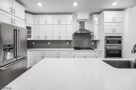 17 Kelsch Drive Morris Plains NJ 07950