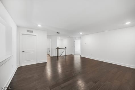 17 Kelsch Drive Morris Plains NJ 07950