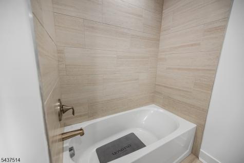 17 Kelsch Drive Morris Plains NJ 07950