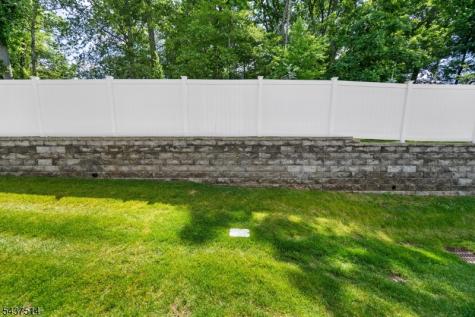 17 Kelsch Drive Morris Plains NJ 07950