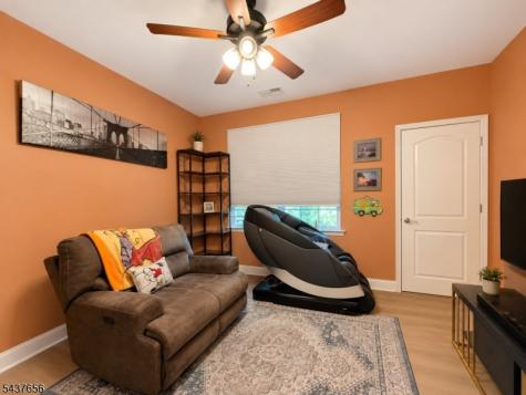 5318 Sanctuary Boulevard Riverdale NJ 07457