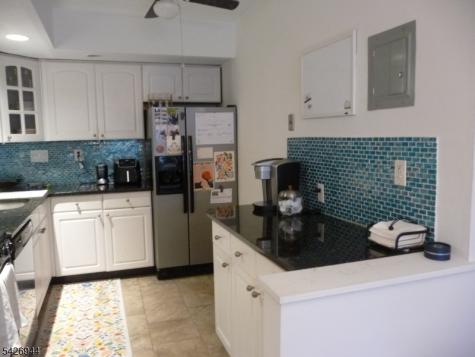 29 Up Mountain Avenue C2902 Montclair NJ 07042