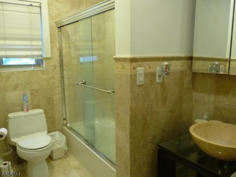 29 Up Mountain Avenue C2902 Montclair NJ 07042