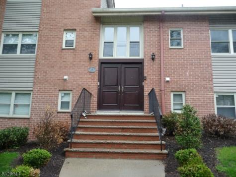 29 Up Mountain Avenue C2902 Montclair NJ 07042