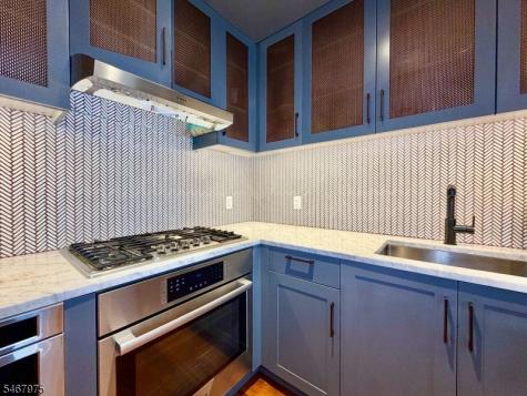2 Shore Lane Jersey City NJ 07310