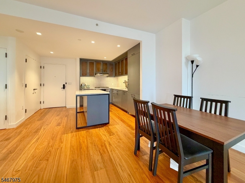2 Shore Lane Jersey City NJ 07310