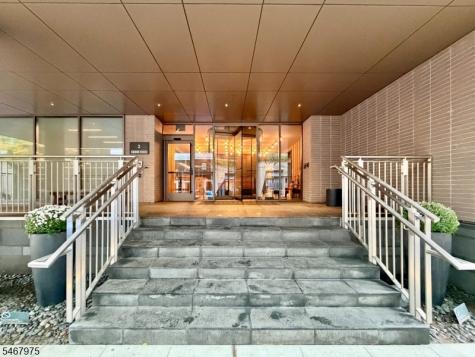 2 Shore Lane Jersey City NJ 07310