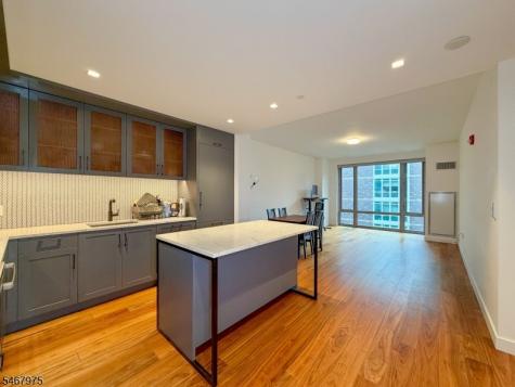 2 Shore Lane Jersey City NJ 07310