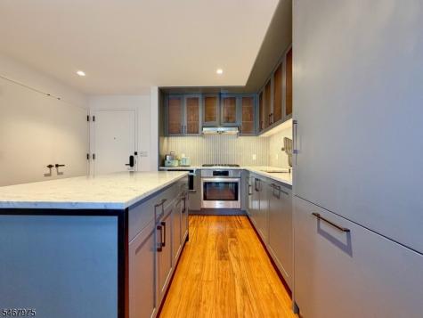 2 Shore Lane Jersey City NJ 07310