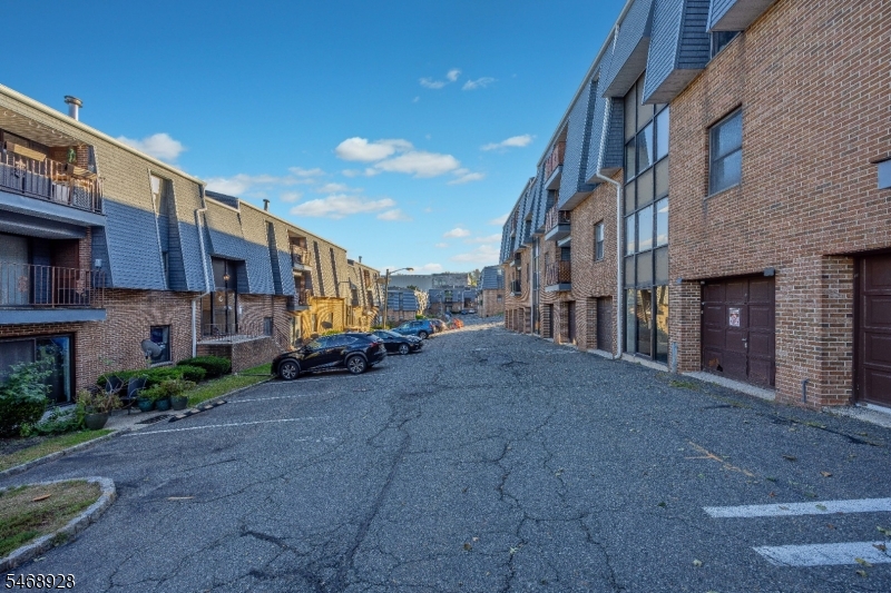 700 Schuyler Ave D24 Kearny NJ 07032
