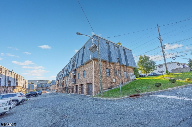 700 Schuyler Ave D24 Kearny NJ 07032