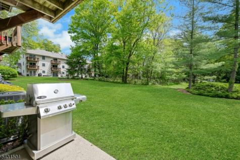 42 Brookstone Circle Parsippany-troy Hills NJ 07950