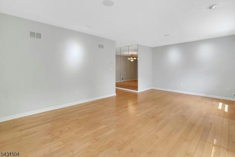 42 Brookstone Circle Parsippany-troy Hills NJ 07950