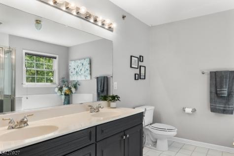30 Federal Hill Road Pompton Lakes NJ 07442