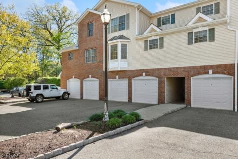 30 Federal Hill Road Pompton Lakes NJ 07442