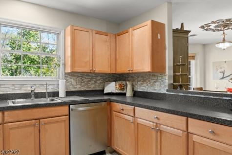 30 Federal Hill Road Pompton Lakes NJ 07442