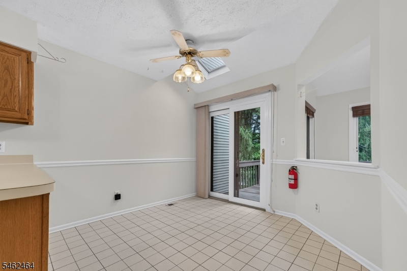 10 Hemlock Court Raritan NJ 08822