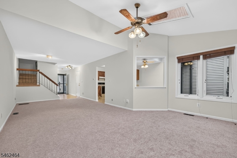 10 Hemlock Court Raritan NJ 08822