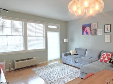 30 Freedomway Jersey City NJ 07305