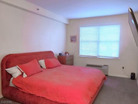 30 Freedomway Jersey City NJ 07305