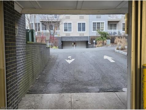 30 Freedomway Jersey City NJ 07305