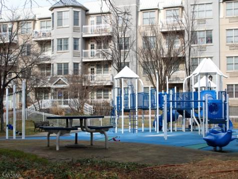 30 Freedomway Jersey City NJ 07305