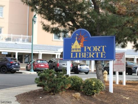 30 Freedomway Jersey City NJ 07305