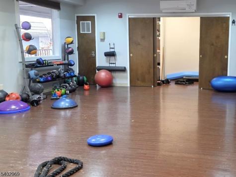 30 Freedomway Jersey City NJ 07305