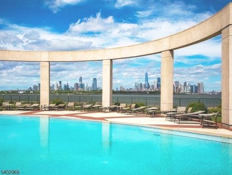 30 Freedomway Jersey City NJ 07305