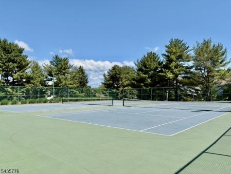 1404 Cobblestone Court Raritan NJ 08822