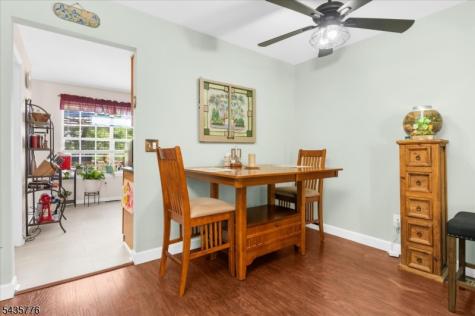 1404 Cobblestone Court Raritan NJ 08822