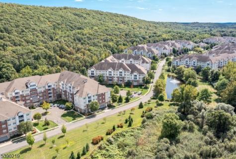 9116 Warrens Way Wanaque NJ 07465