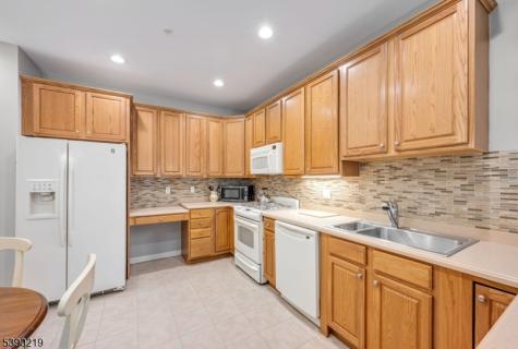 9116 Warrens Way Wanaque NJ 07465