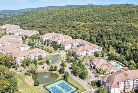 9116 Warrens Way Wanaque NJ 07465