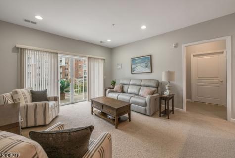 9116 Warrens Way Wanaque NJ 07465