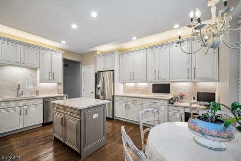 40 Jade Lane Denville NJ 07834