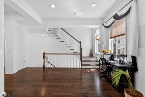247 Bradley Drive Wood-ridge NJ 07075