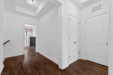 247 Bradley Drive Wood-ridge NJ 07075