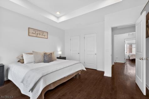 247 Bradley Drive Wood-ridge NJ 07075