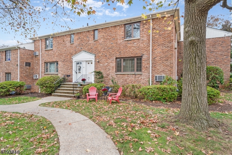 31 Troy Drive Springfield NJ 07081
