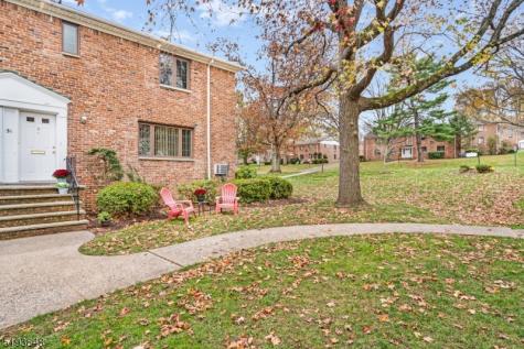 31 Troy Drive Springfield NJ 07081