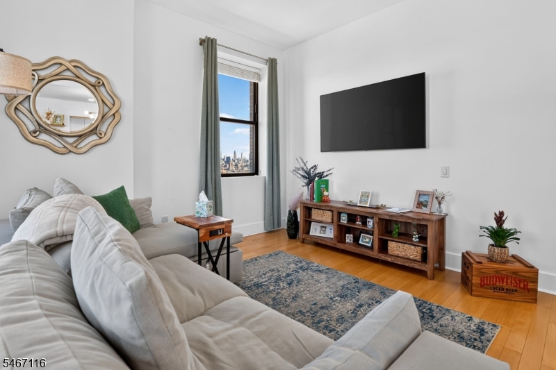 4 Beacon Way Unit 1601 Jersey City NJ 07304