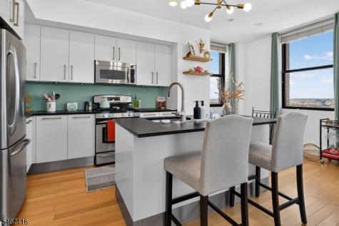 4 Beacon Way Jersey City NJ 07304