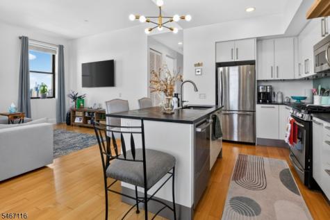 4 Beacon Way Jersey City NJ 07304
