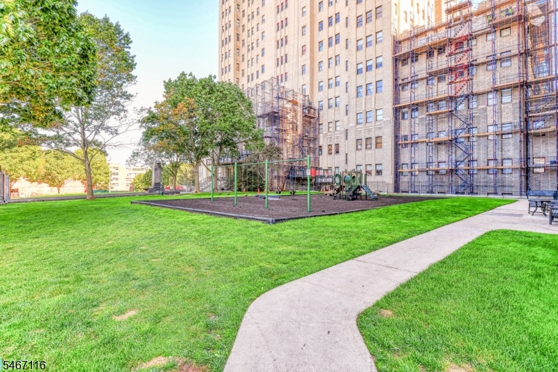 4 Beacon Way Unit 1601 Jersey City NJ 07304