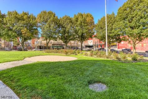 4 Beacon Way Jersey City NJ 07304