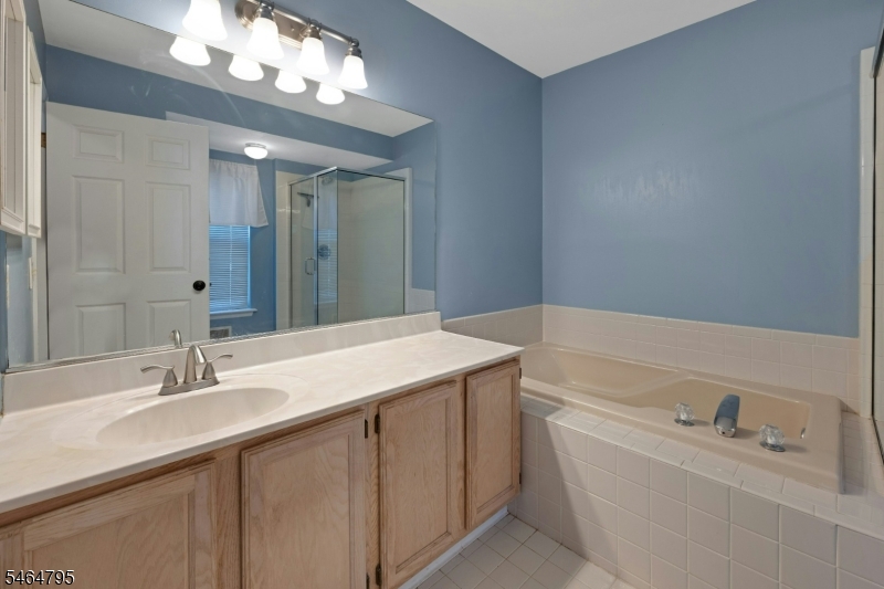 3 Mahogany Way Randolph NJ 07869